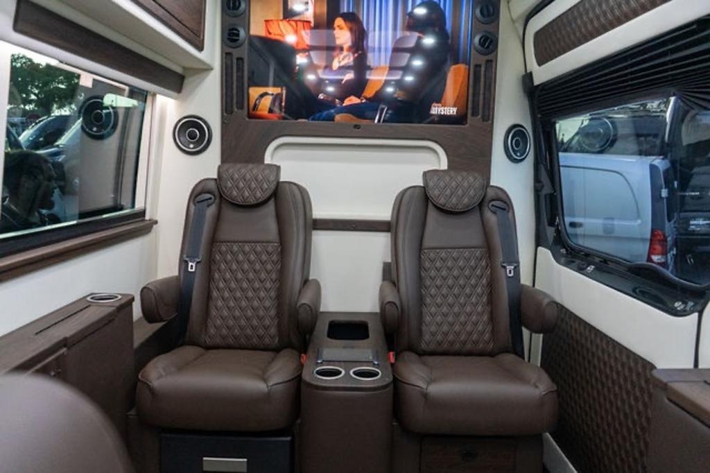 2023 Mercedes-Benz Sprinter Cargo Van Base's photo